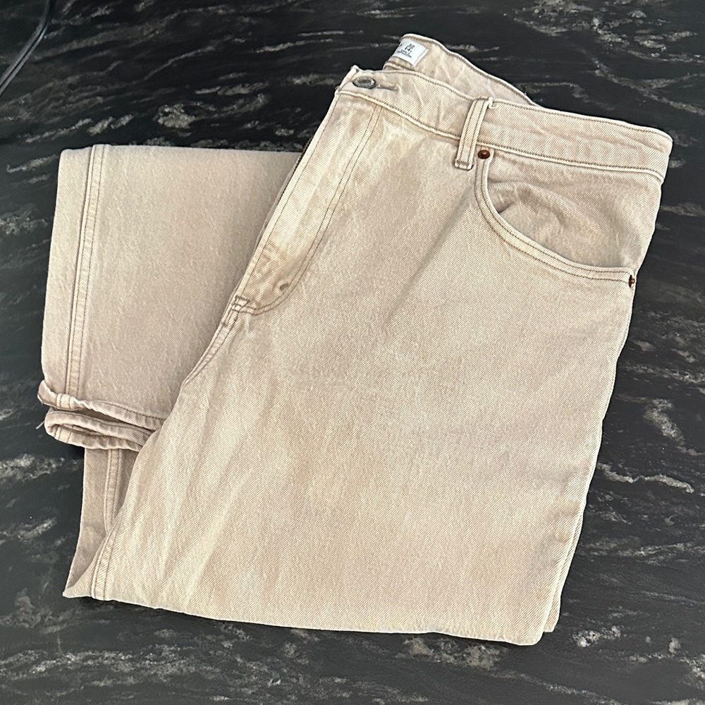 Abercrombie Beige Relaxed fit jeans